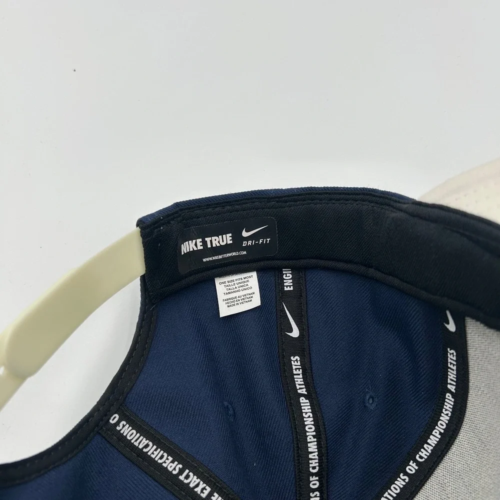 Nike Hat Unisex OSFA Navy BYU Cougars Vintage Mascot Snapback Dri-FIT